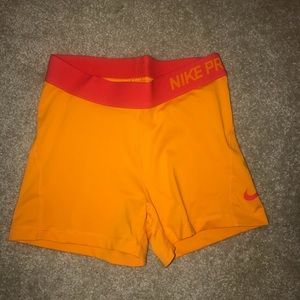Women’s small nike compression shorts